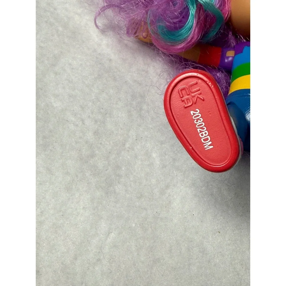 Gabby's Dollhouse Gabby Girl Doll 8 inch Curly Purple Hair Rainbow 20302BDM